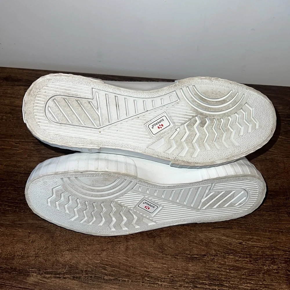Superga high tops. Sz 38. Great used condition. White. - Picture 4 of 5